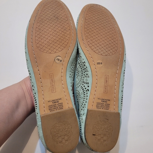 Vince Camuto Lancaster turquoise leather eyelet flats size 10M - Picture 4 of 9